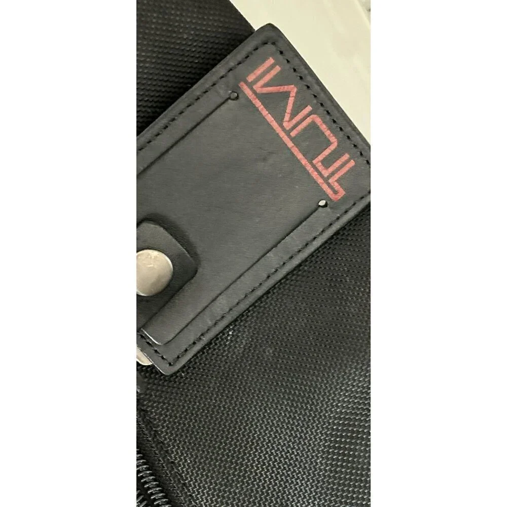 Tumi Deluxe Expandable Shoulder Bag Briefcase Nylon Black 15